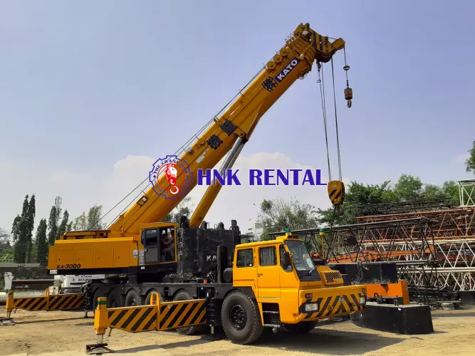Sewa Telescopic Truck Crane  cibinong